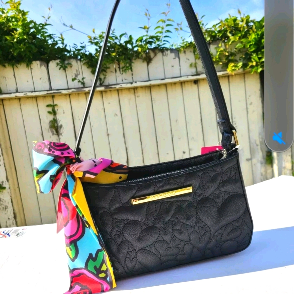 Betsey Johnson Black purse NWT With scarf